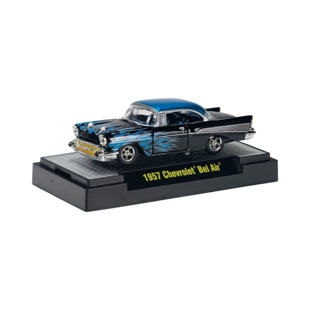 1957 Chevrolet Bel Air - Blue Flame (Auto-Thentics Release S08 - Collectables Corner Exclusive)
