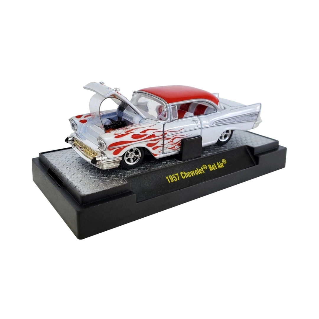 1957 Chevrolet Bel Air - Silver & Red Flames (Chase, Auto-Thentics Release S21, Collectables Corner)
