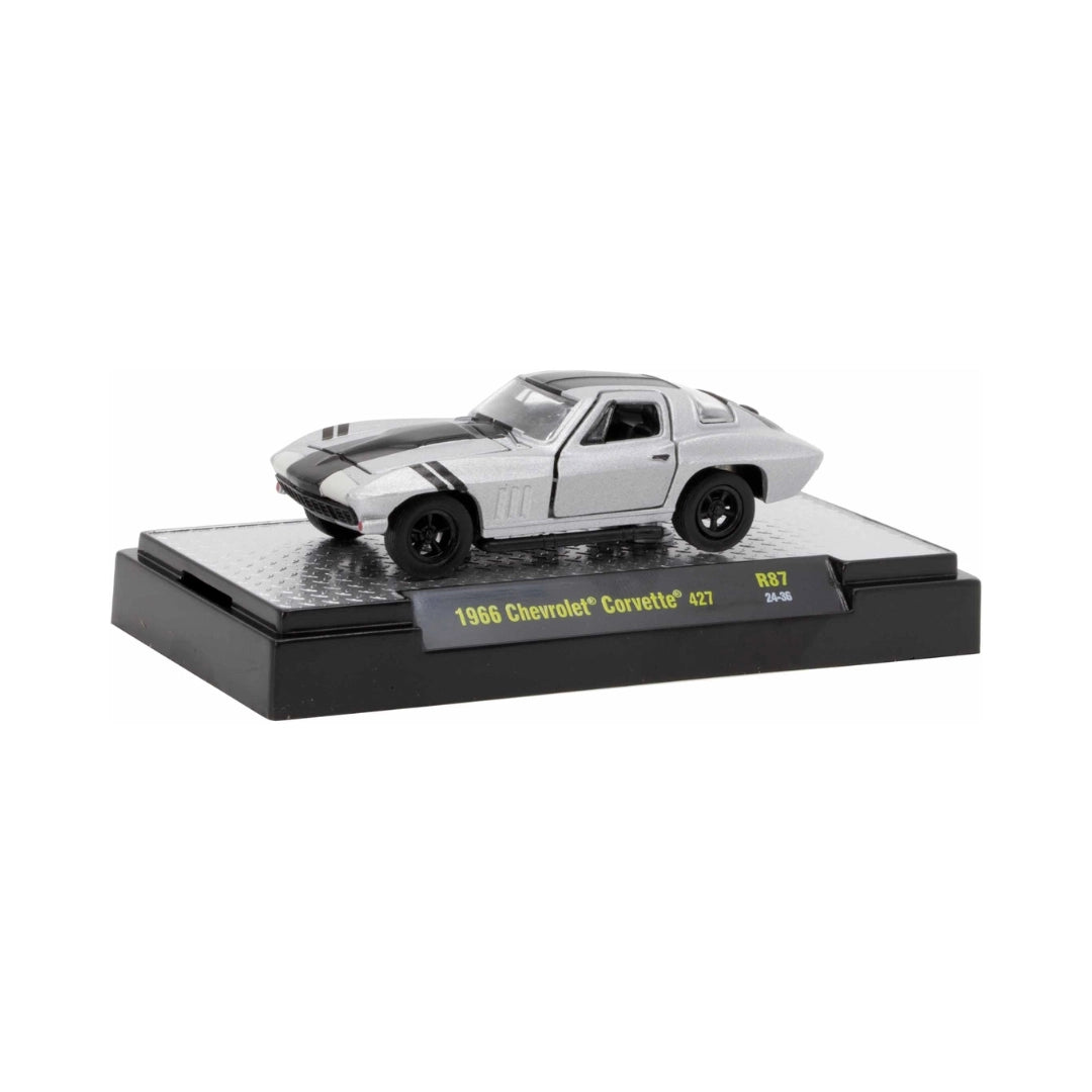 1966 Chevrolet Corvette 427 – White (Black Hood Stripes, Black Rims)