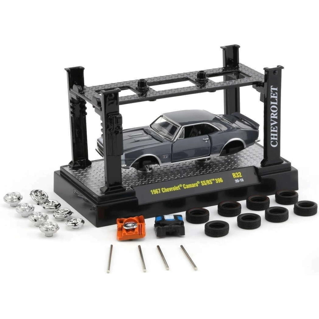 1967 Chevrolet Camaro SS/RS 396 - Gray (Model Kit)