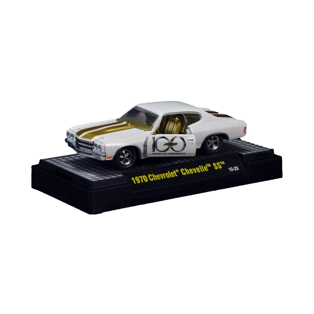 1970 Chevrolet Chevelle SS - White / Gold Stripe / GO Graphics (Box Version / Auto-Drags Packaging)