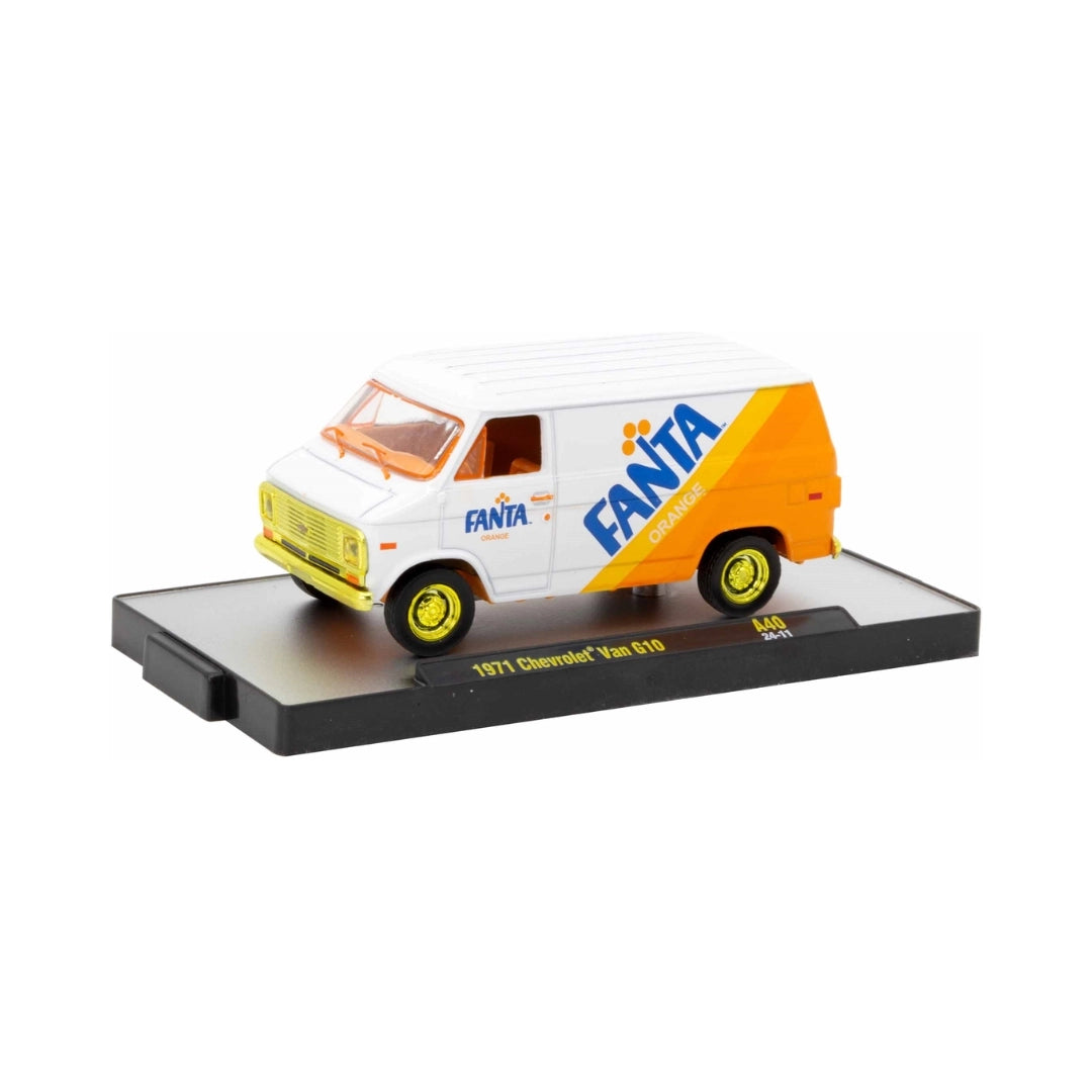 1971 Chevrolet Van G10 - White/Orange Fanta (Yellow Chrome Rims & Details)