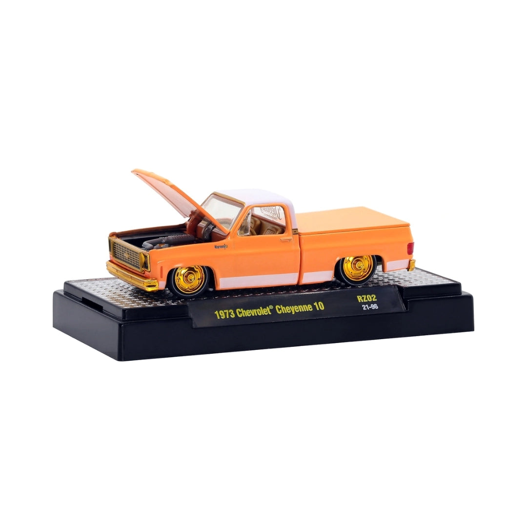 1973 Chevrolet Cheyenne 10 - Orange Truck (Silver Chrome Details, Black Interior)