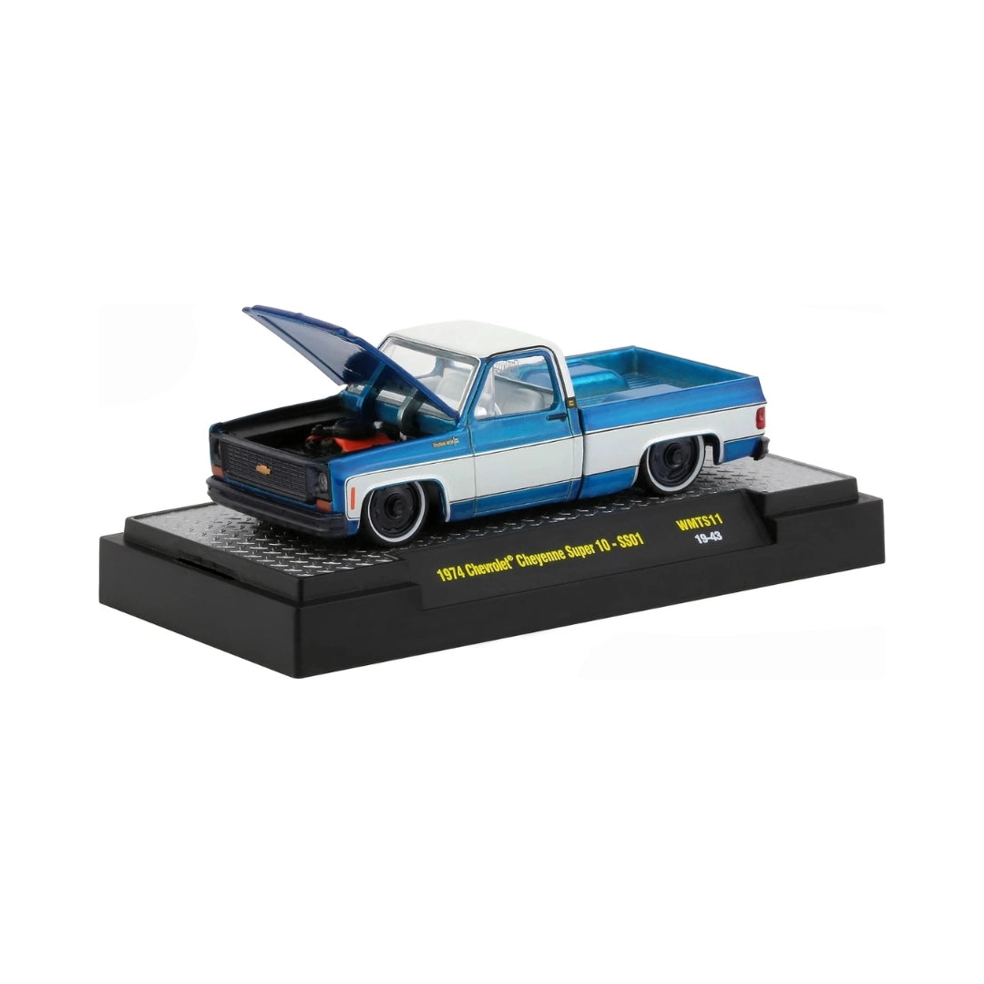 1974 Chevrolet Cheyenne Super 10 - SS01 Light Blue & White, Slate Blue Chrome Details, Black Rims, White Interior (Super Chase)