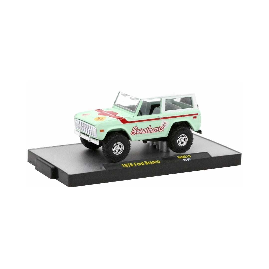 1976 Ford Bronco - Mint Green (Sweethearts livery, Walmart Exclusive) 1