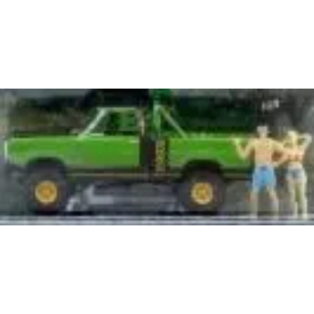 1979 Dodge 150 Macho Power Wagon - Green (Auto-Figs Release 15, Walmart Exclusive, Includes Figures)