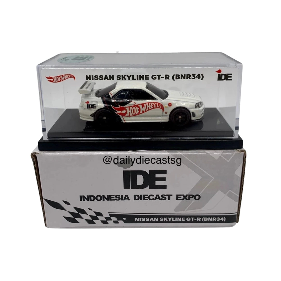 Nissan Skyline GT-R (BNR34) - White