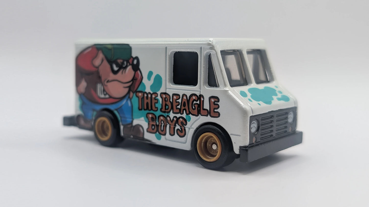 Rakeri Custom The Beagle Boys Combat Ambulance