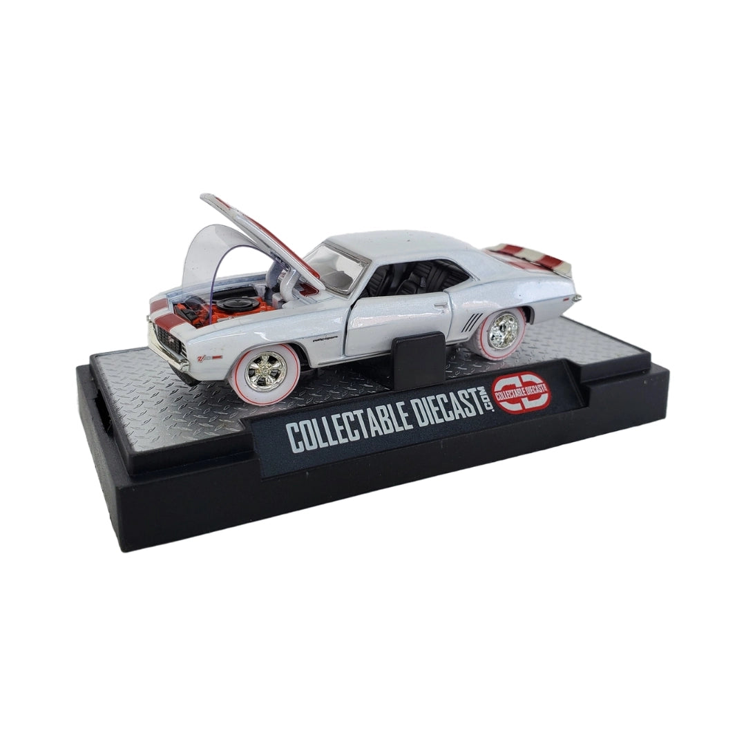 1969 Chevrolet Camaro Z/28 - White & Red (Chase)
