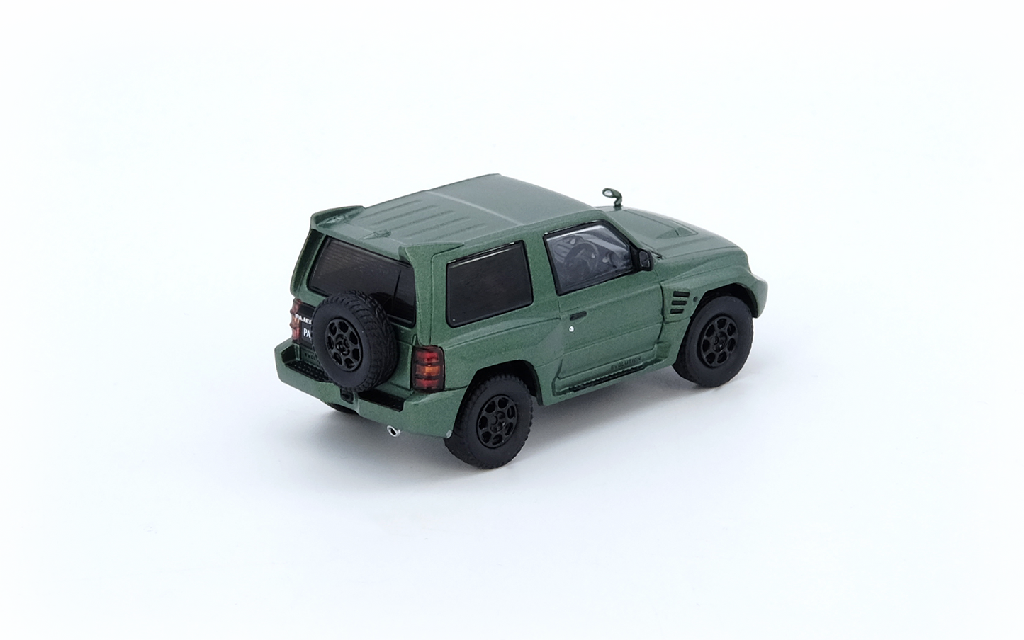 Mitsubishi Pajero Evolution in Satin Green