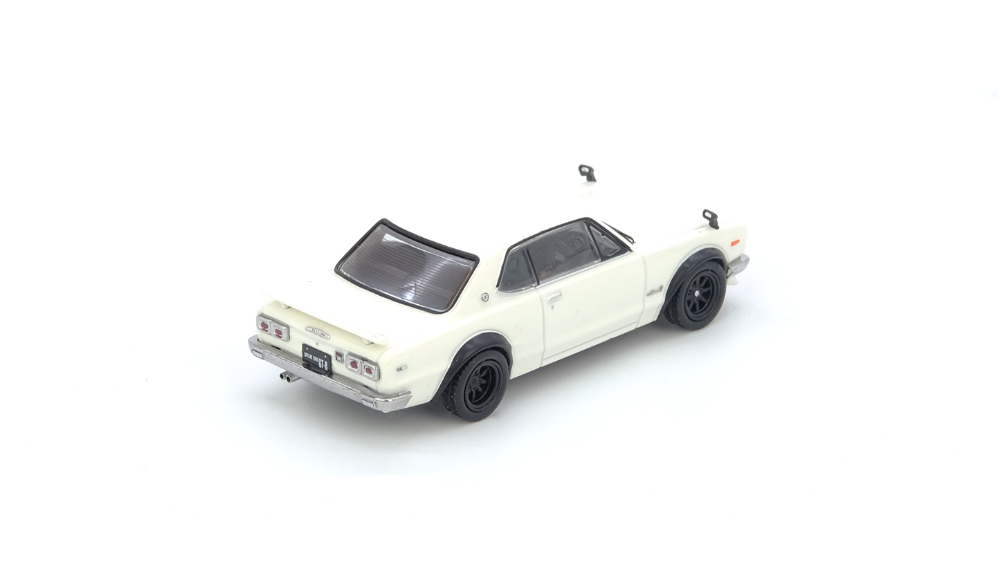NISSAN SKYLINE 2000 GT-R (KPGC10) White