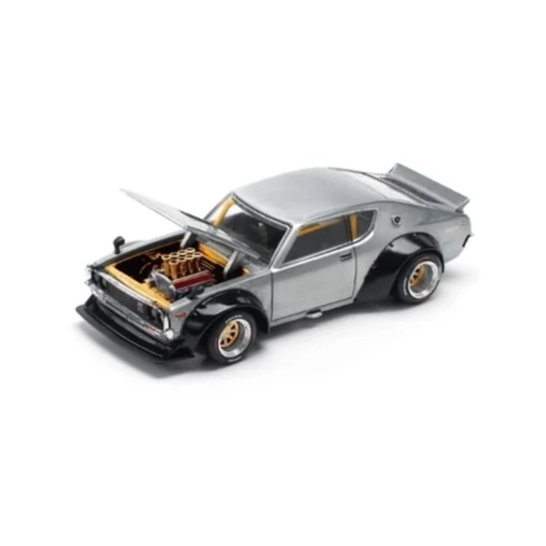 Skyline GT-R V8 Drift (Kenmeri) - Raw Metal Chase with Golden Accents