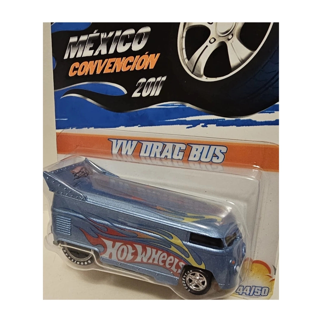 VW Drag Bus – Light Blue