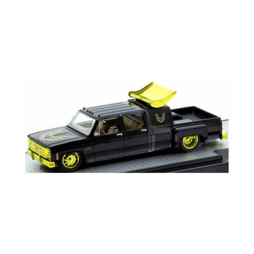 GMC Sierra 3500 - Custom - Black (Yellow Chrome Rims & Details, Yellow Hood, Chase)