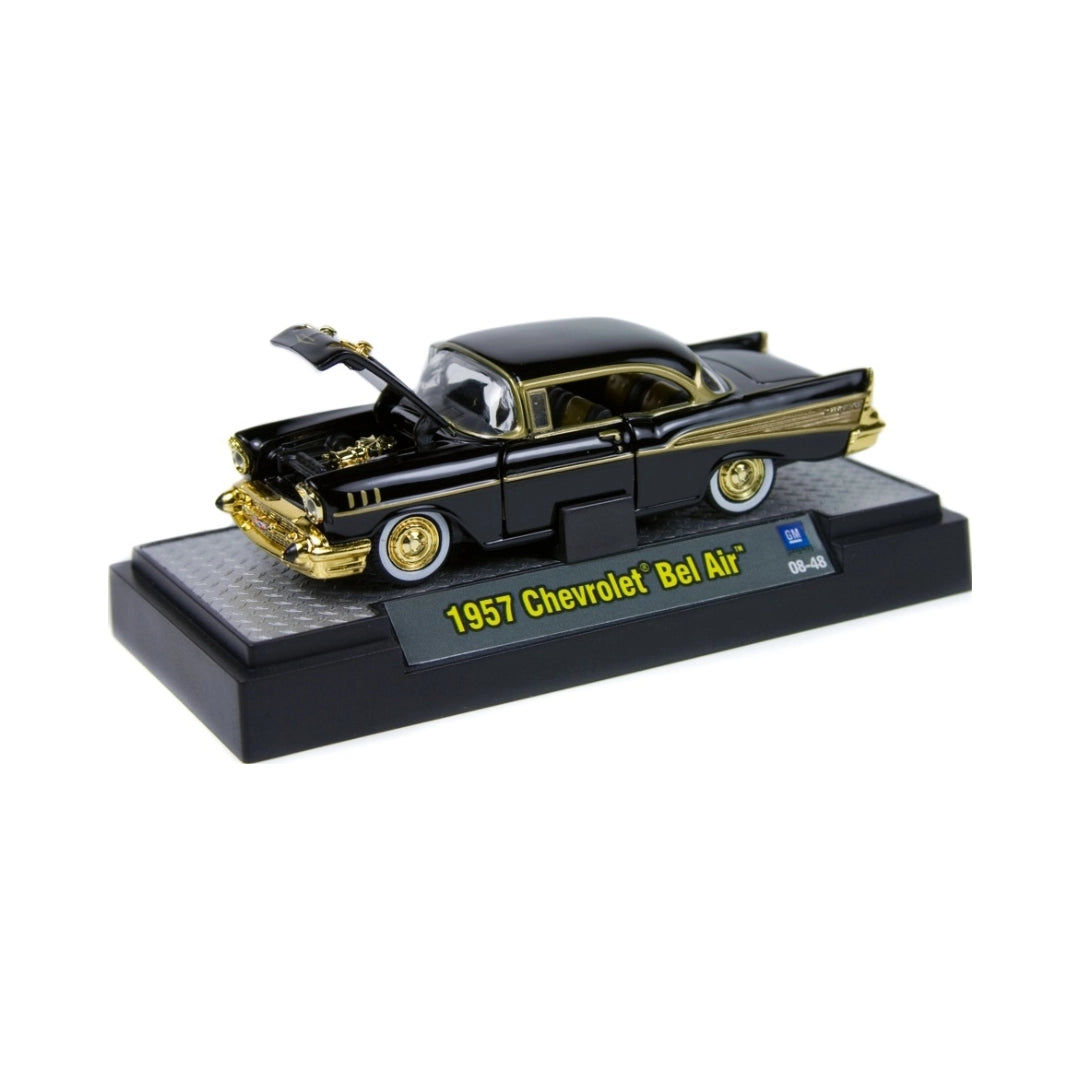 1957 Chevrolet Bel Air - Black with Gold Trim (Auto-Thentics Premium Range - Box Chase)