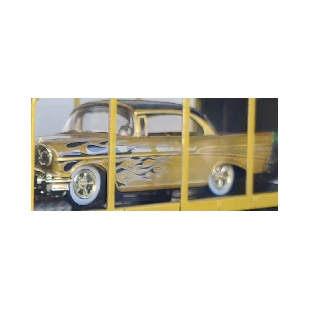 1957 Chevrolet Bel Air - Gold & White Flames (Super Chase, Collectables Corner, Auto-Haulers S02)