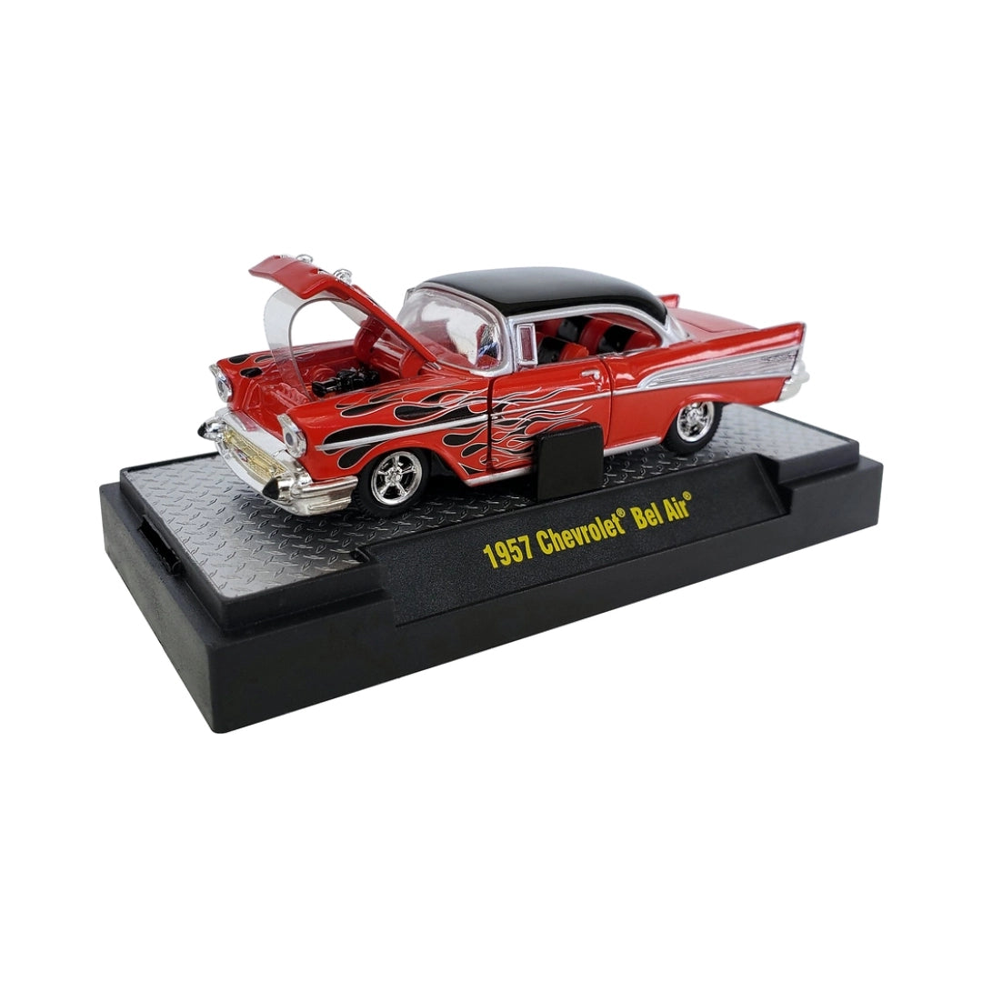1957 Chevrolet Bel Air - Red & White Flames (Chase, Auto-Thentics Release S21, Collectables Corner)