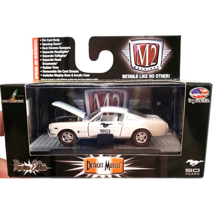 1965 Ford Mustang 2+2 Fastback - White