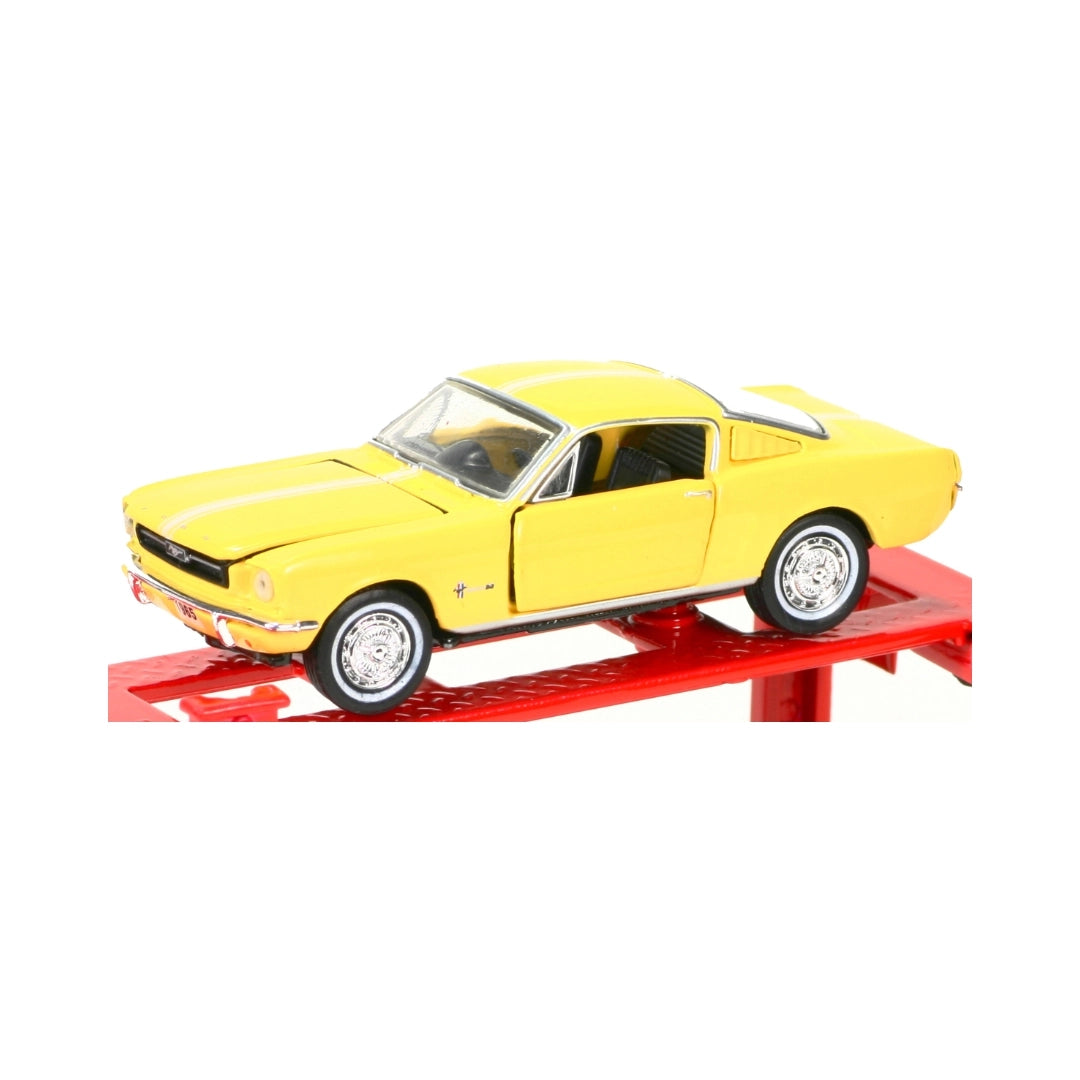 1965 Ford Mustang 2+2 Fastback - Yellow (Auto-Lift Platform)