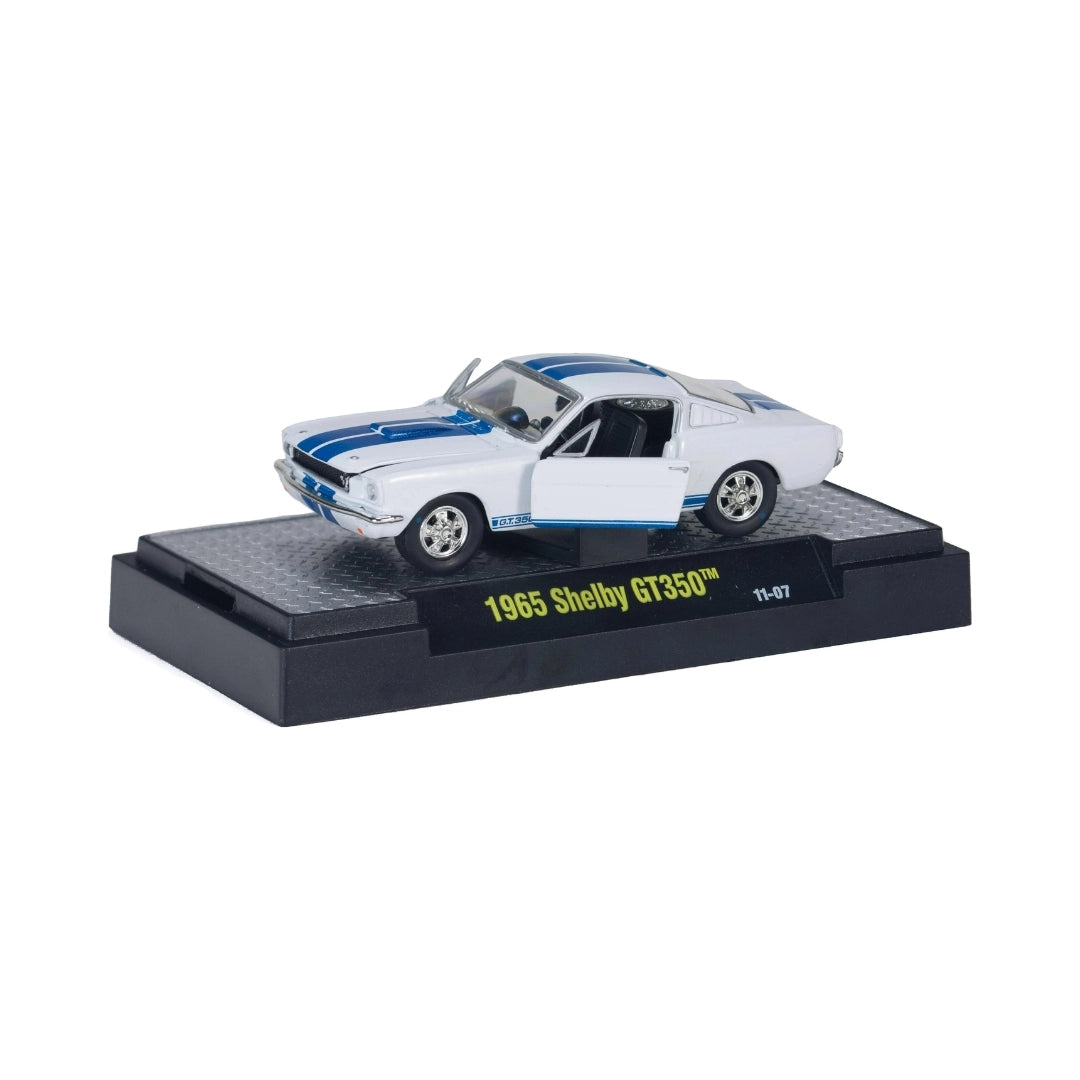 1965 Shelby GT350 - White with Blue Stripes (Box)