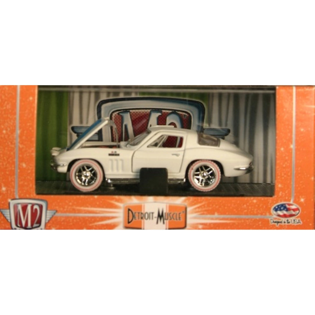 1966 Chevrolet Corvette 427 – White (Blue Hood Stripe, Pink Wire-Spoke Rims, Hood Open, Super Chase, Collectable Diecast Exclusive)