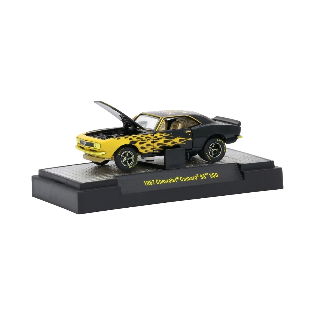 1967 Chevrolet Camaro SS 350 - Black/Yellow (Black Rims)