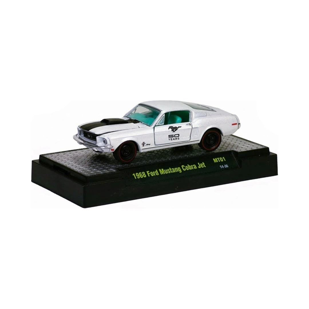 1968 Ford Mustang Cobra Jet - White (Green Interior)