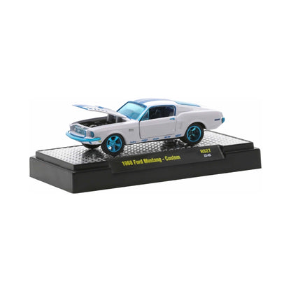 1968 Ford Mustang Custom - White (Aquamarine Chase)