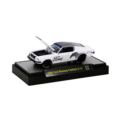 1968 Ford Mustang Fastback 2+2 - White (Display Base)