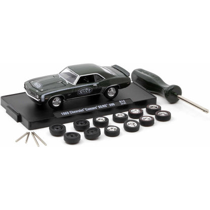 1969 Chevrolet Camaro SS/RS 396 - Dark Green (Silver Chrome Closed Rims, Black Interior)