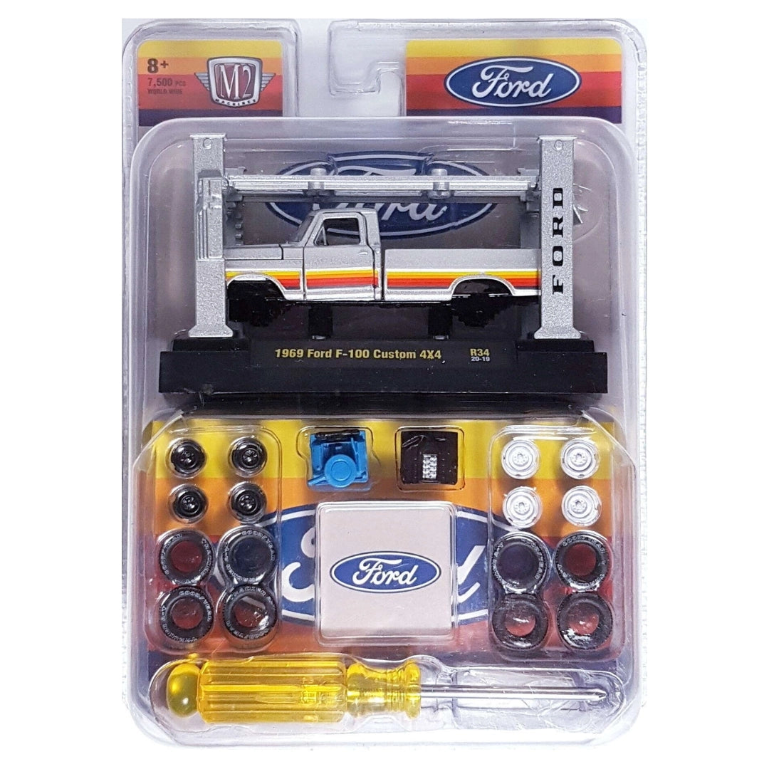 1969 Ford F-100 Custom 4X4 - White, Orange & Black Model-Kit