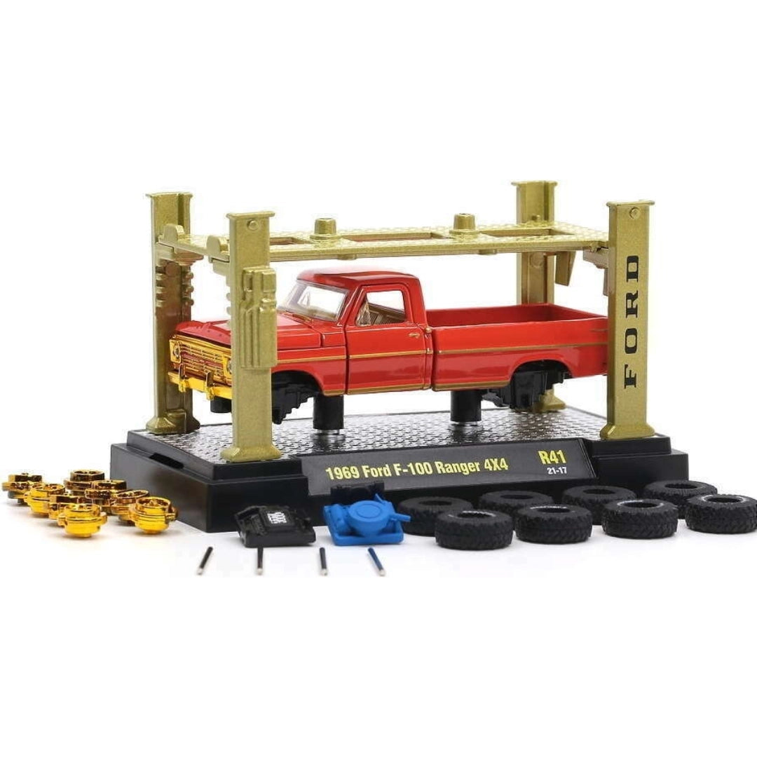 1969 Ford F100 Ranger 4X4 - Red Model-Kit Chase