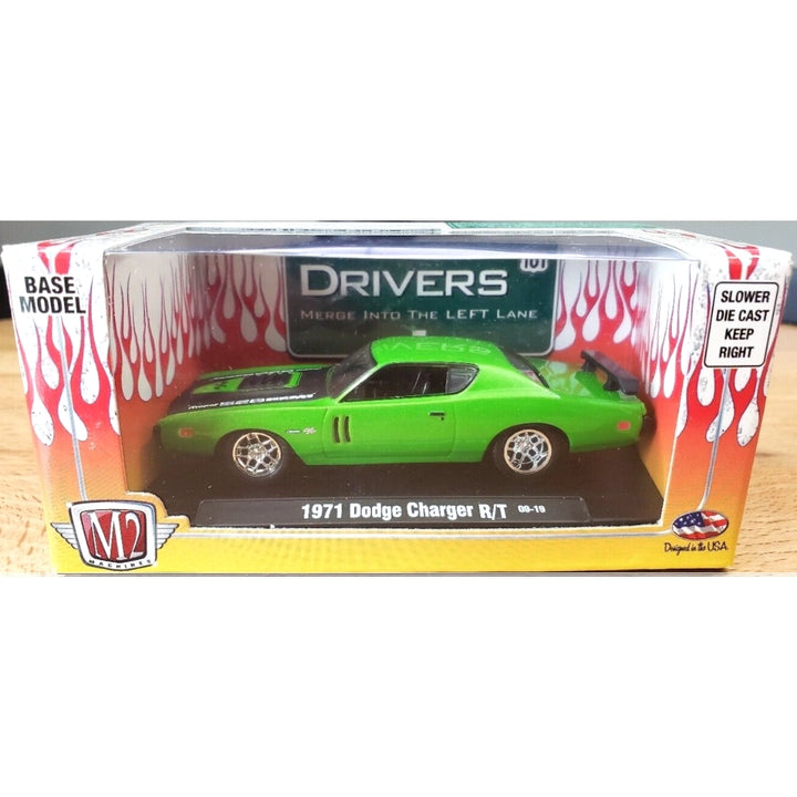 1971 Dodge Charger R/T - Bright Green/Black Hood (Auto-Drivers) - Box