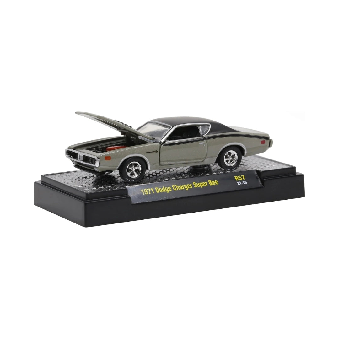 1971 Dodge Charger Super Bee - Silver/Black (Detroit-Muscle Release 57 / Limited Edition)