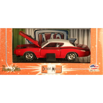 1971 Dodge Charger Super Bee HEMI - Red/White (Box)