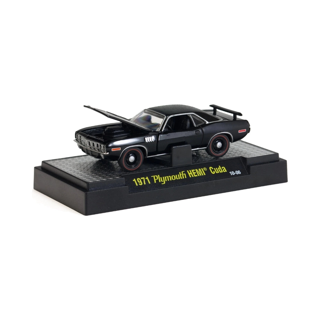 1971 Plymouth HEMI Cuda - Black (Black Rims, Red Line Tires, Black Interior, Wing, No Rear Window Louver) - Box