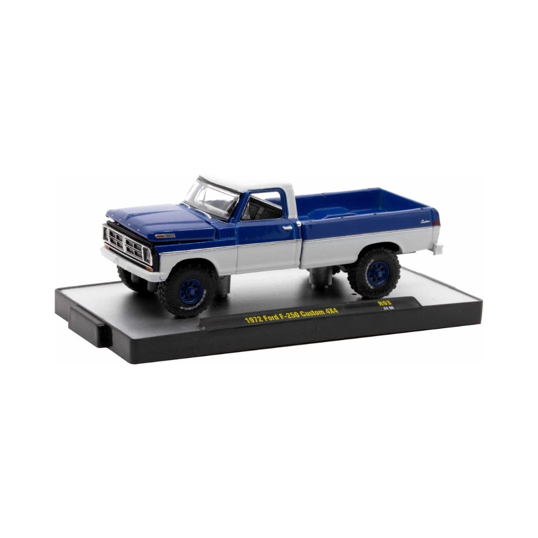 1972 Ford F-250 Custom 4X4 - Blue & White