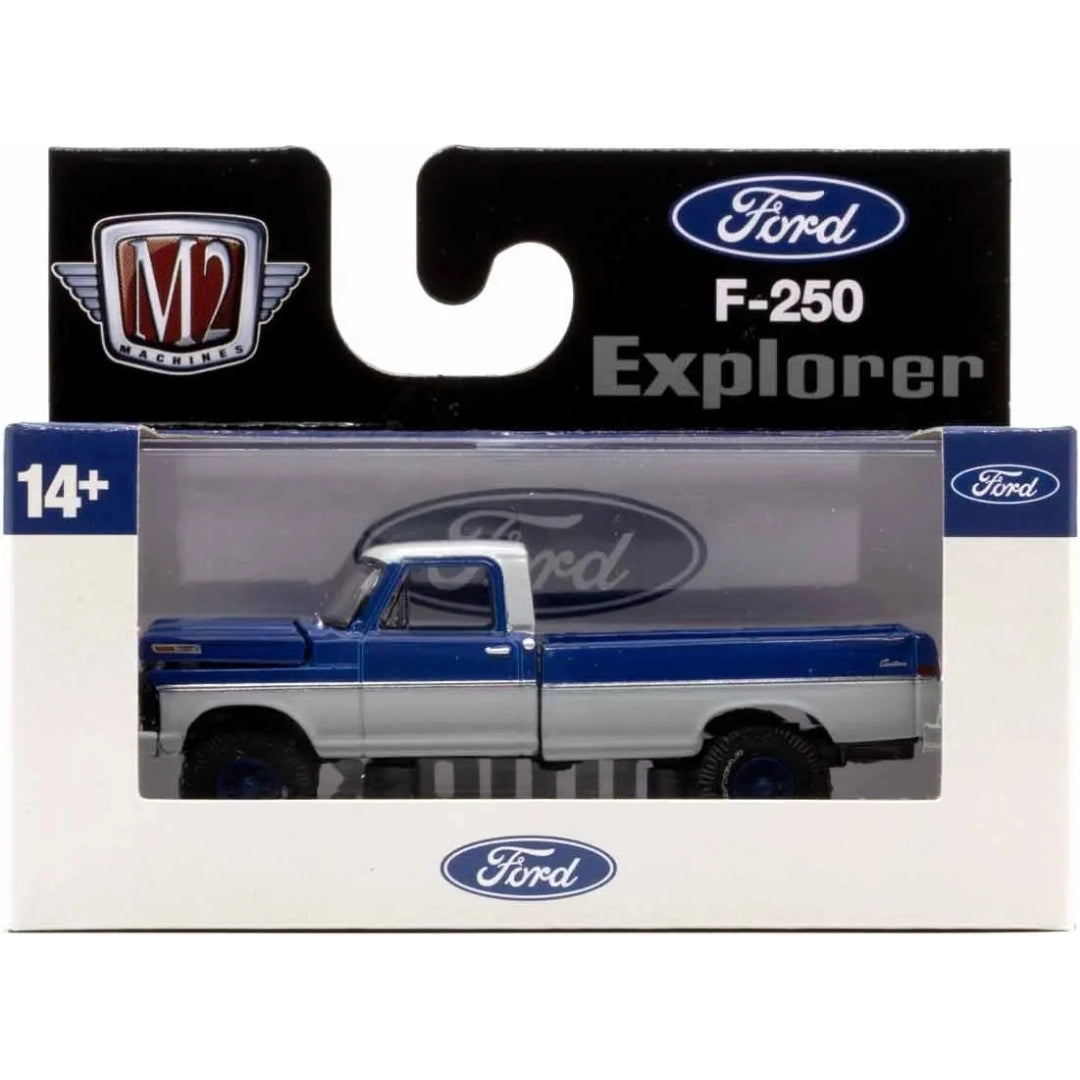 1972 Ford F-250 Custom 4X4 - Blue & White