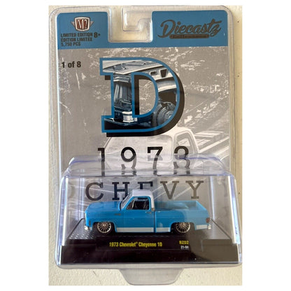 1973 Chevrolet Cheyenne 10 - Blue Truck Chase (Gold Chrome Details, Gold Interior)