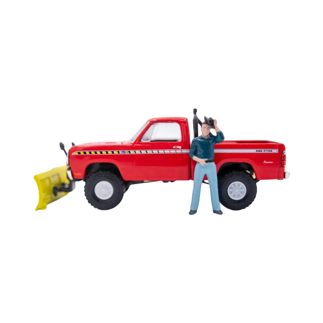 1974 Dodge W200 Power Wagon - SNO-FITER - Red (Auto-Figs Release 10, Walmart Exclusive, Includes Figure & Snow Plow)