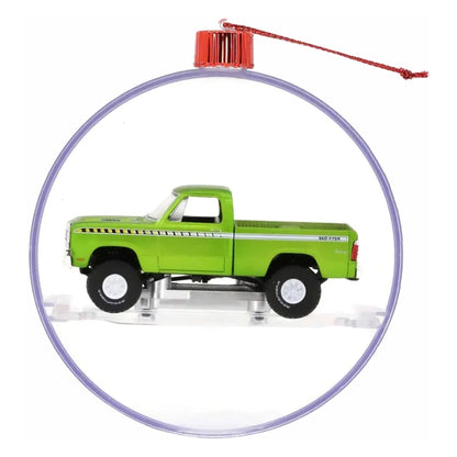 1974 Dodge W200 Power Wagon SNO-FITER - Green (Holiday Ornaments Release 02, Walmart Exclusive, Set Exclusive, Christmas Ornament)