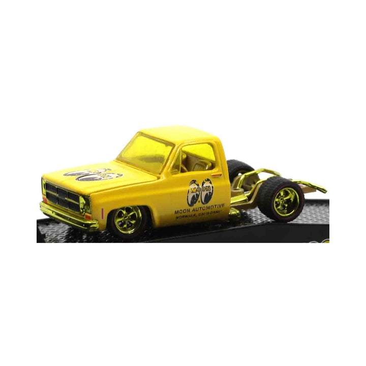 1976 GMC Sierra Grande 15 - Custom - Yellow Mooneyes Livery, Silver Chrome Rims