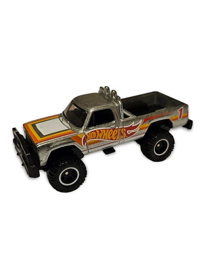 Hot Wheels Walmart Exclusive ZAMAC Editions 2021 Dodge 1980 Macho Power Wagon 1:64 – ZAMAC