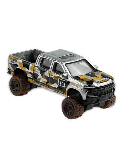 Hot Wheels Walmart Exclusive ZAMAC Editions 2021 Chevrolet '19 Chevy Silverado Trail Boss LT 1:64 – ZAMAC