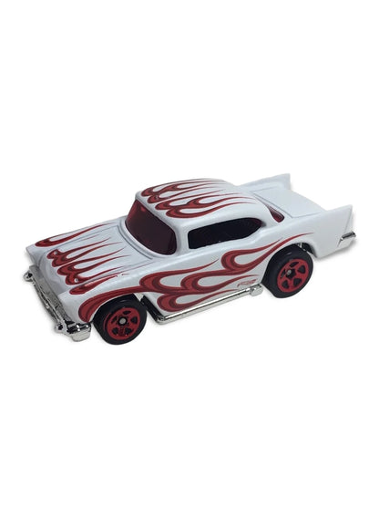 Hot Wheels Red Edition 2019 Chevrolet '57 Chevy 1:64 White