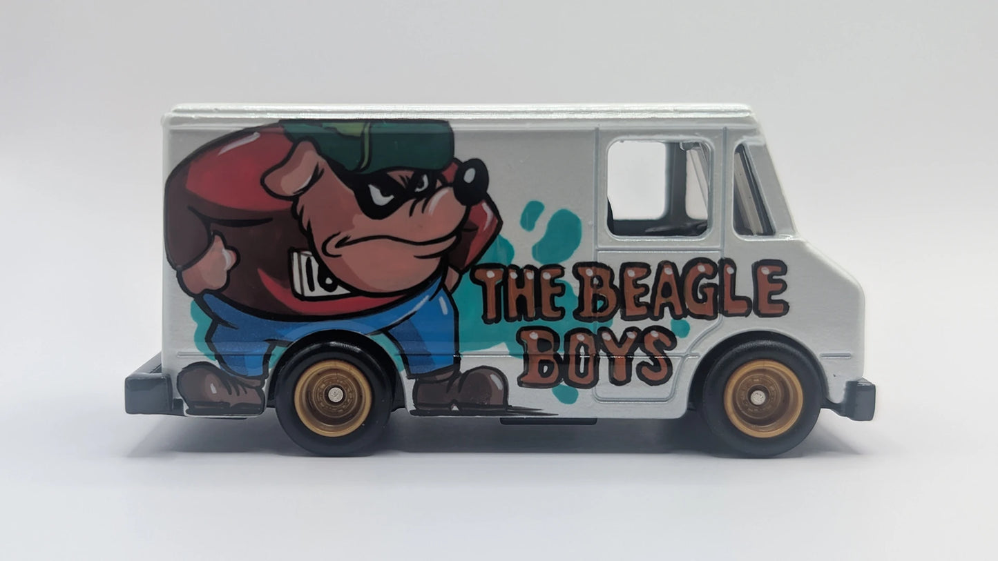 Rakeri Custom The Beagle Boys Combat Ambulance