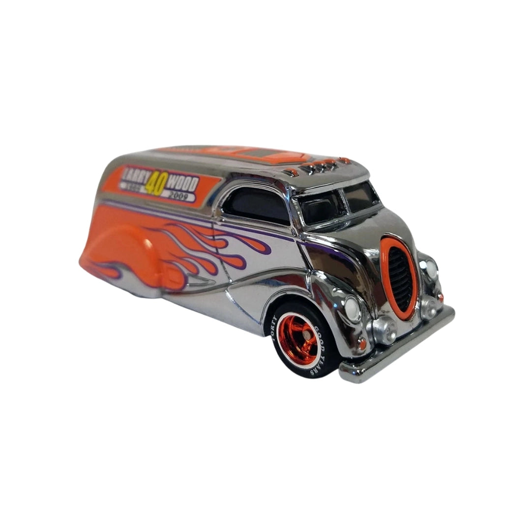 Deco Delivery - Chrome & Red