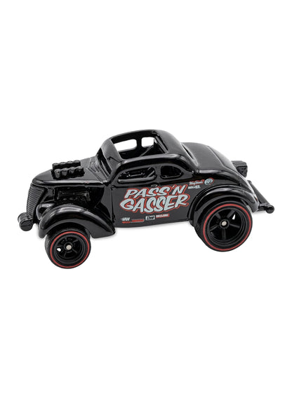 Hot Wheels Garage 2010 Pass'n Gasser 1:64 – Black