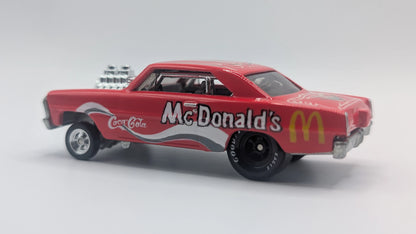 Rakeri Custom Mc Donalds 66 Chevy Super Nova