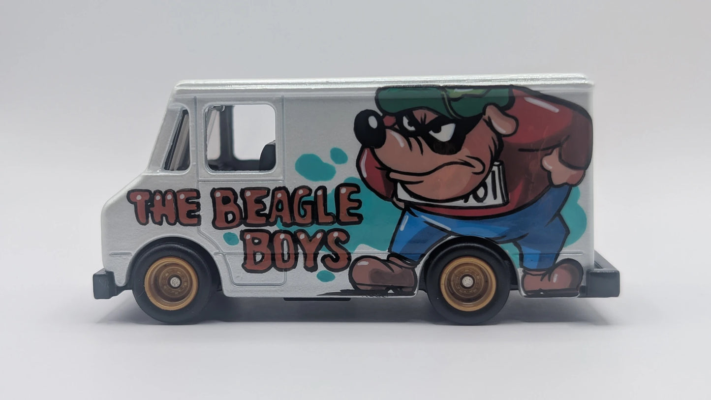 Rakeri Custom The Beagle Boys Combat Ambulance